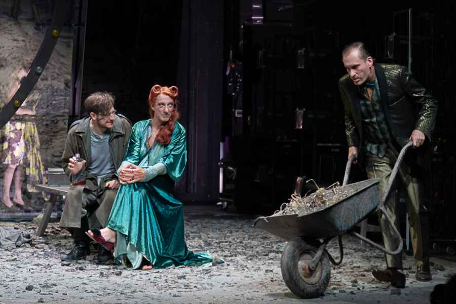 Draußen vor der Tür