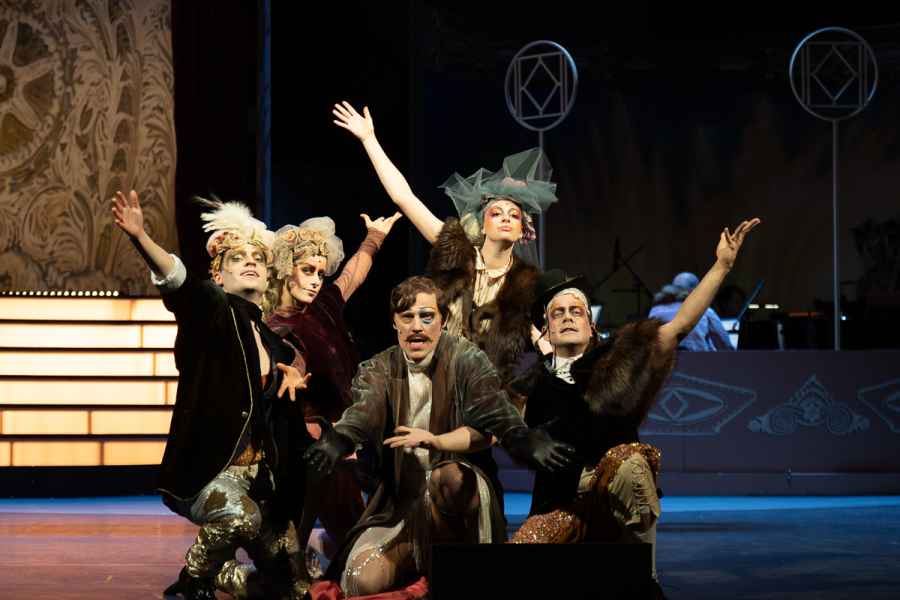 Cabaret
