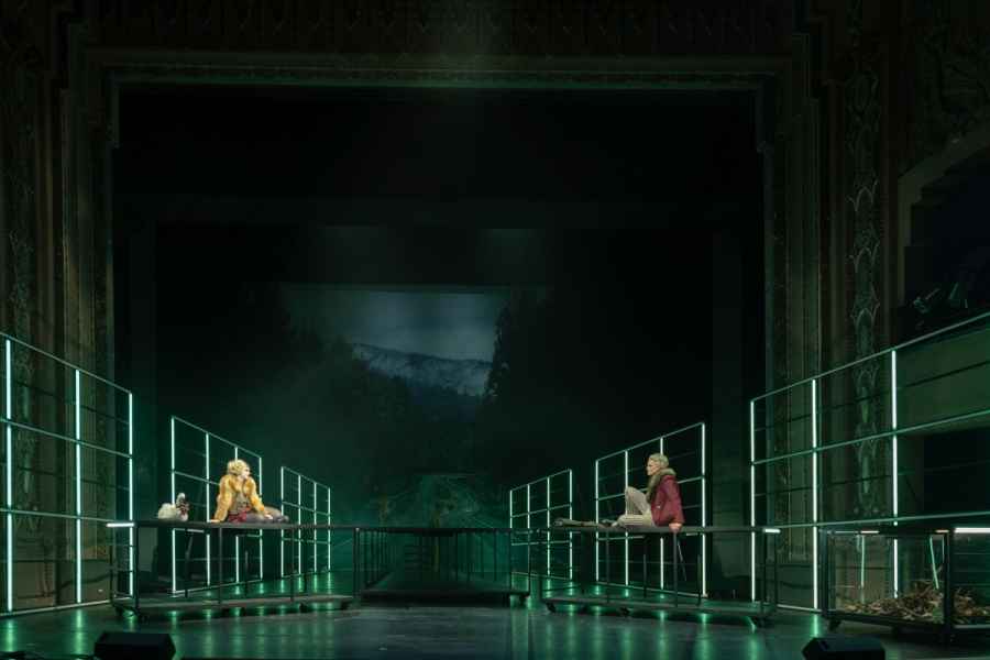 The Black Rider - The Casting of the Magic Bullets