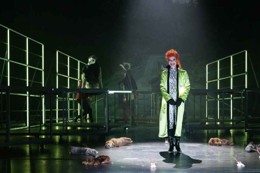 The Black Rider - The Casting of the Magic Bullets