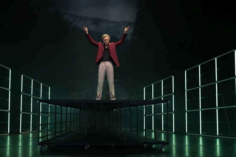 The Black Rider - The Casting of the Magic Bullets