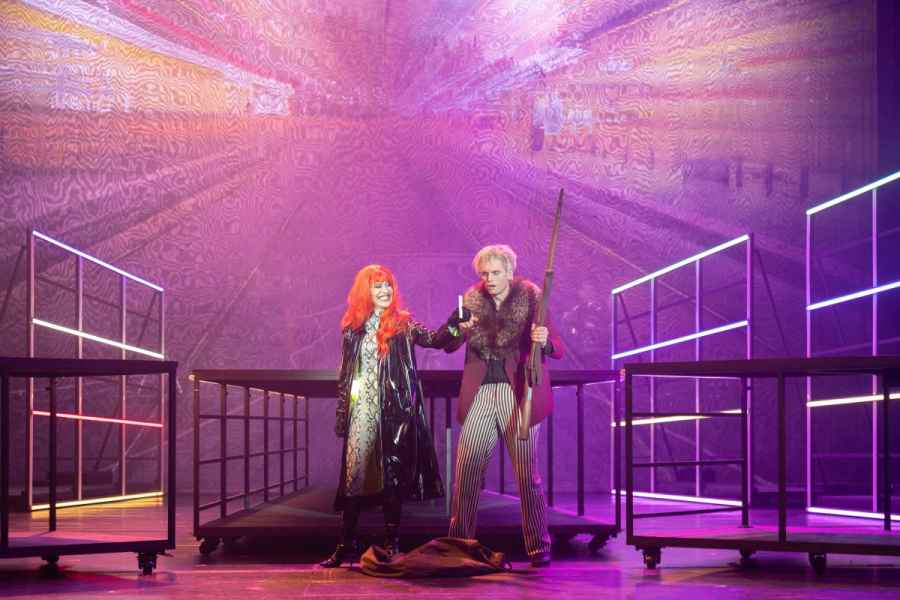 The Black Rider - The Casting of the Magic Bullets