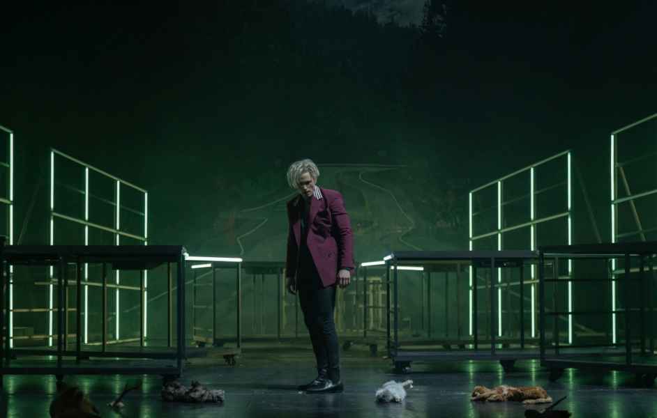 The Black Rider - The Casting of the Magic Bullets