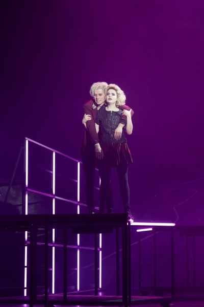 The Black Rider - The Casting of the Magic Bullets